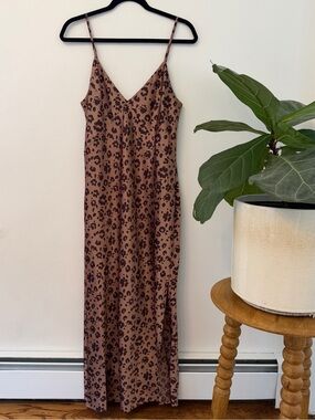 Satin leopard print maxi dress